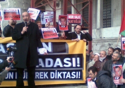 İstabul Fatih Camii'nde Mısır eylemi