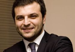 Candaş Tolga Işık için Posta gazetesine protesto