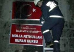 Kur'an Kursu'na molotoflarla saldırdılar