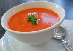 İftarda bir bardak su, bir kase çorba içip 20 dakika bekleyin