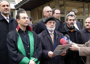 28 Şubat zulmü başörtülüyü bagaja soktu