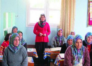 Üç nesil birden Kur’an öğreniyor