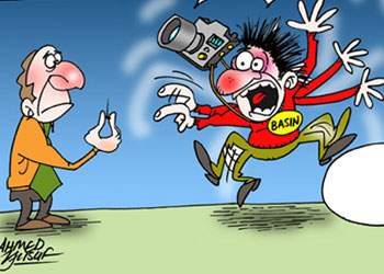 İğneyi kendine balyozu millete-Karikatür