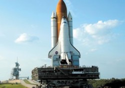 Discovery son görevini tamamlayarak emekliye ayrıldı