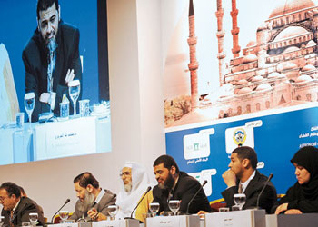 Din ve bilim ilişkisi masaya yatırıldı