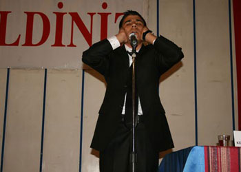 Hafızlık, Kur’an ve ezan okuma yarışması