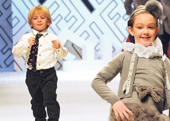 Evde prens-prenses değil çocuk yetiştirin!