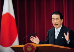 Japonya Başbakanı Kan özür diledi