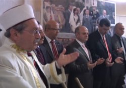 Eller semaya 3,5 ton mesir için dua kalktı