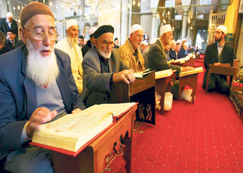 1001 hatim geleneği İstanbul'a taşınıyor