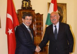 AB'nin vize konusunda somut adım atmasını bekliyoruz