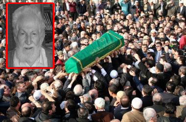 Hüsamettin Akmumcu dualarla defnedildi