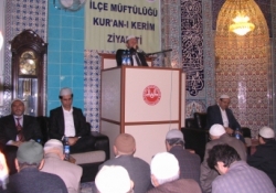 Salihli’de Kur’ân ziyafetine yoğun ilgi