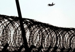 NATO: Kaddafi'yi hedef almadık