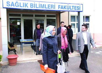 Trakya üniversitesinde başörtüsü zaferi!