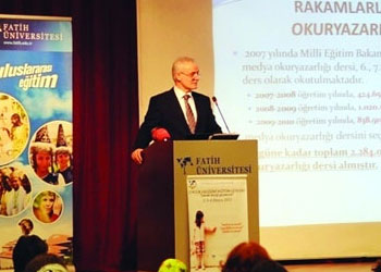 Çocuklar TV'de 100 bin şiddet sahnesi izliyor