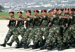 Şam'da olağanüstü askeri hareketlilik