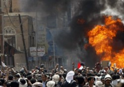 Yemen'deki saldırıda, Başbakan ve Meclis Başkanı yaralandı