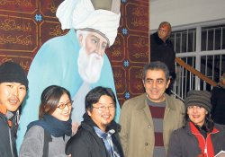 Mevlânâ'ya Japon ziyaretçi akını