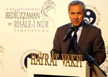 Arınç: Said Nursi düşman gibi gösterildi
