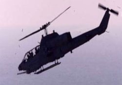 NATO, Libya'daki hedefleri ilk kez helikopterle vurdu