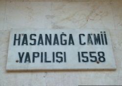 Tarihi camiden Evliya Çelebi'nin imzası silinmiş