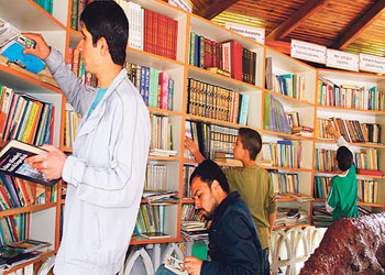 Risale-i Nur'u bu camide okudu