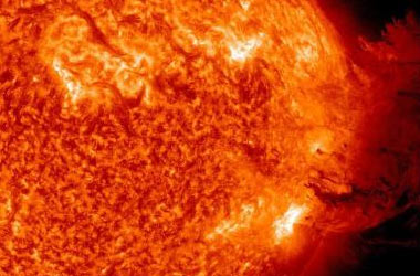 Güneş patlamaları telefonları kilitleyebilir