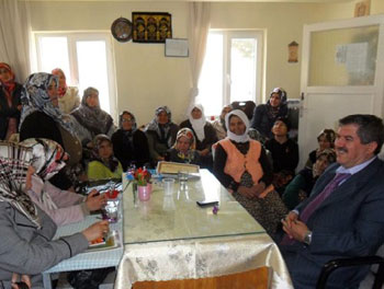 90 yaşında Kur'an okumayı öğrendi