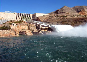 Barajlar rahmete doydu, çiftçiler şükrediyor