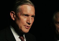 'AB'ye girmesi için Türkiye'ye rica edeceğiz'