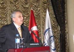 Türkiye bu yıl yüzde 4.6 büyüyecek