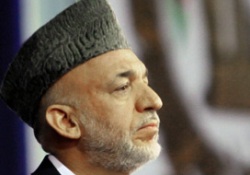 Karzai'ye vekillerden 'sessiz' protesto