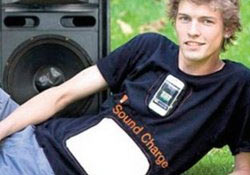 Telefon şarj eden tişört!