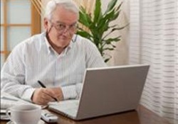 Çalışan emekliye %15 destek