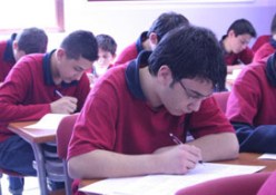 Liseliler eğitim sisteminden memnun değil
