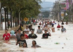 Muson, 34 köyü sular altında bıraktı