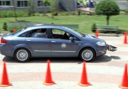 Sürücüsüz otomobil, testi geçti