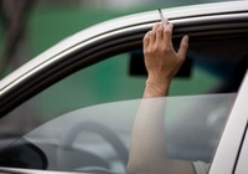 Arabada sigara içmek 27 kat zararlı!