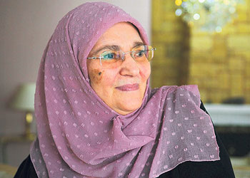 Şule Yüksel Şenler: Kalemimden Risale-i Nur Nur hakikatleri dökülüyordu