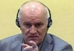 Soykırım sanığı  Mladiç, uluslararası mahkemede