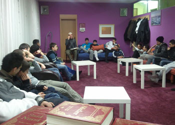 Almanya'da R.Nur okuma programları