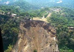 Giresun'da heyelan: 1 ölü