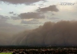 Vietnam'da tropikal fırtına: 300 bin kişi tahliye ediliyor