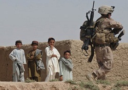 İngiltere 500 askerini çekiyor