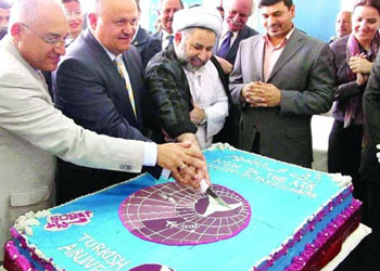 Hz. Ali'nin şehrini dünyaya bağladı