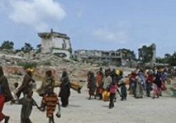 Kuraklıktan kaçamayan Somalililer kaderlerine terk ediliyor