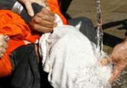 HRW: Bush hakkında soruşturma açılsın