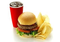 Cips ve hamburger yasağı kalktı