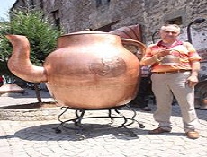 Tek seferde 10 bin bardak çay demleyebilecek